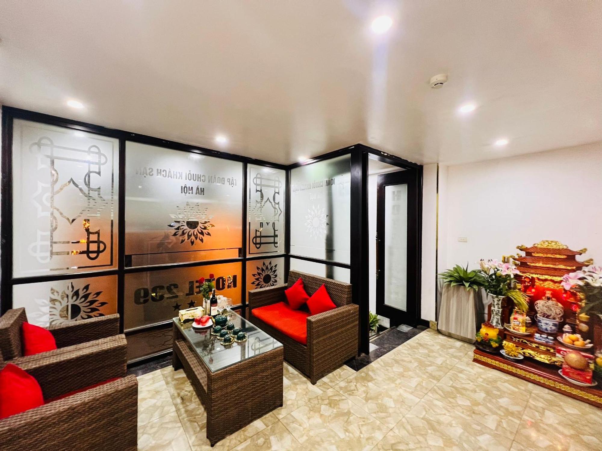 Khach San 239 Hotell Hanoi Eksteriør bilde