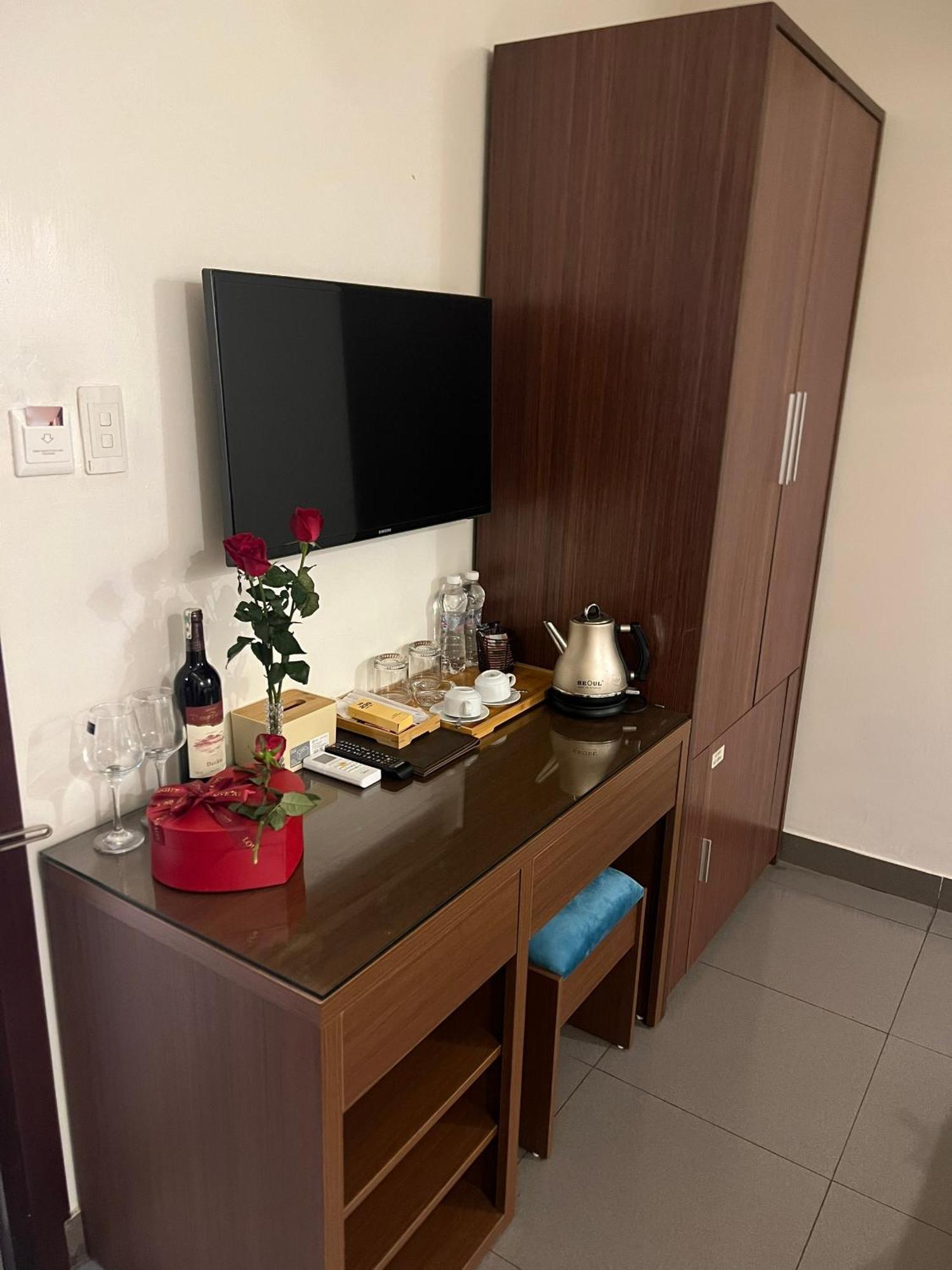 Khach San 239 Hotell Hanoi Eksteriør bilde