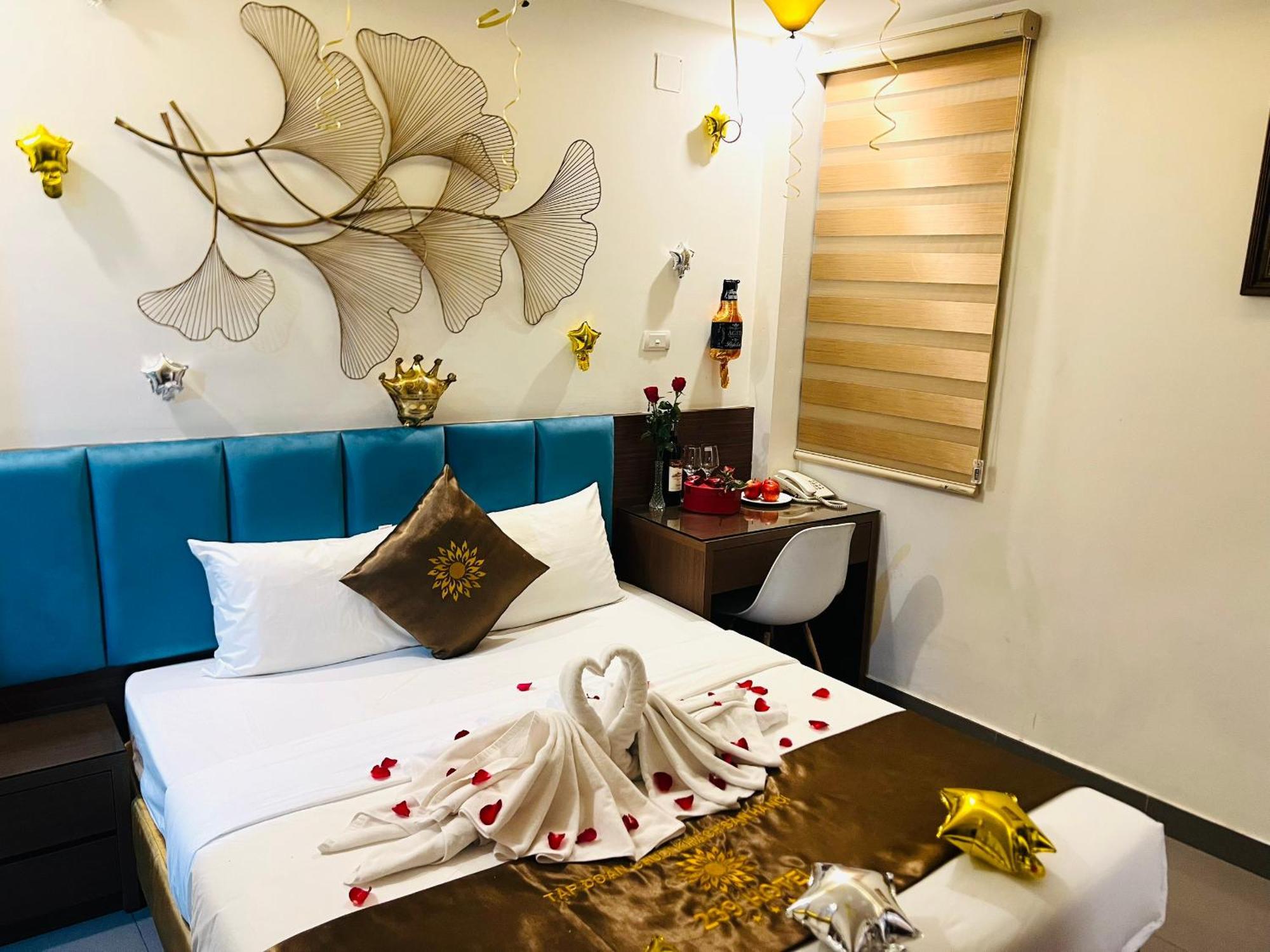 Khach San 239 Hotell Hanoi Eksteriør bilde