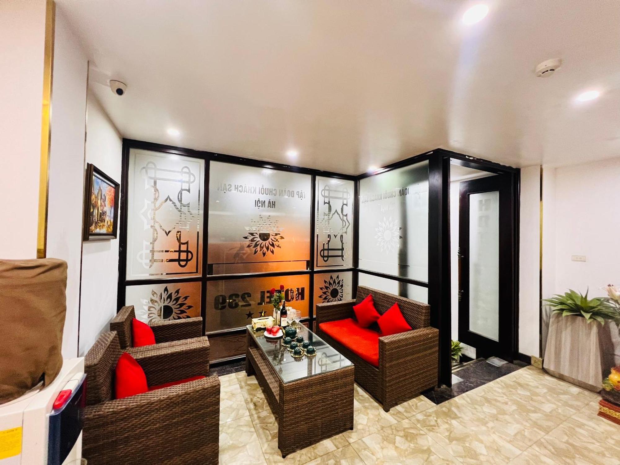 Khach San 239 Hotell Hanoi Eksteriør bilde